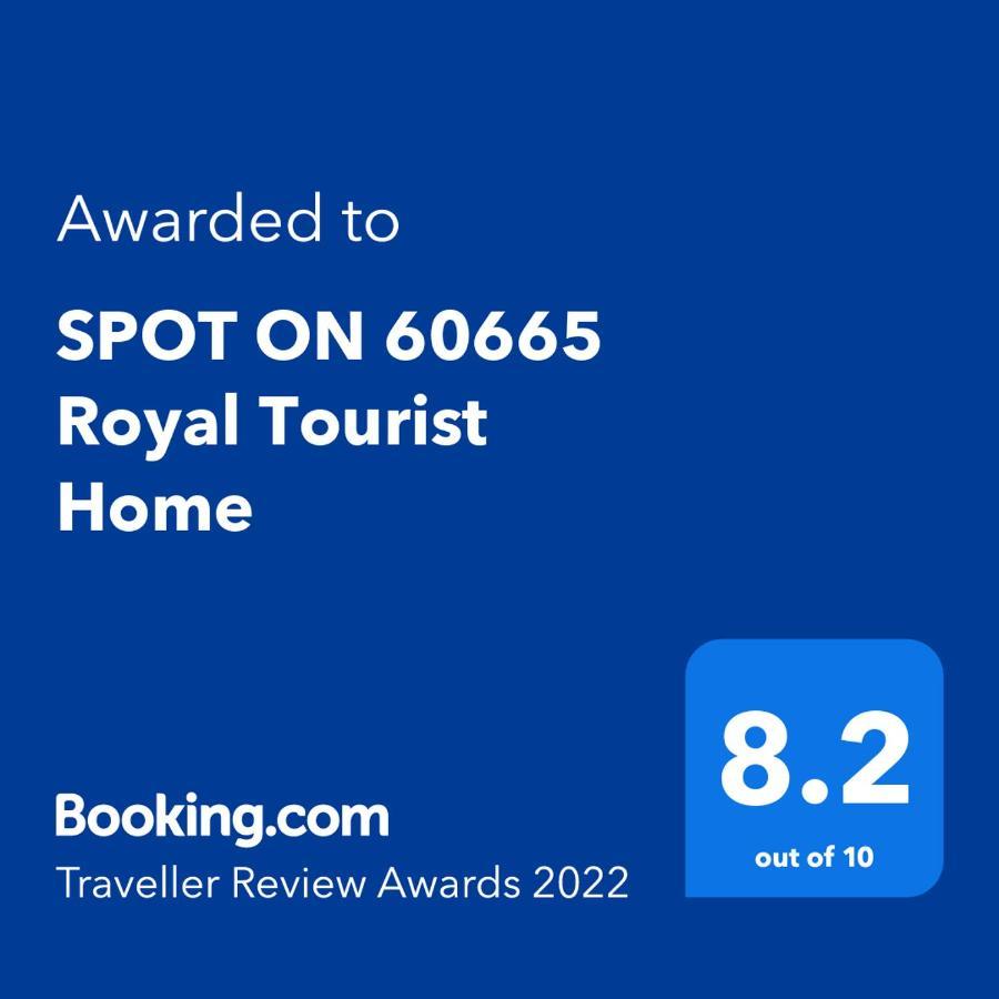 Valāncheri Spot On 60665 Royal Tourist Home מראה חיצוני תמונה